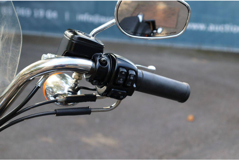 Мотоциклет Harley-Davidson Dyna Street Bob: снимка 19 Мотоциклет Harley-Davidson Dyna Street Bob: снимка 19