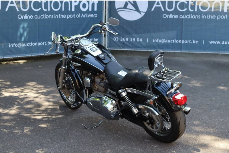 Harley-Davidson Dyna Super Glide - Мотоциклет: снимка 4 Harley-Davidson Dyna Super Glide - Мотоциклет: снимка 4