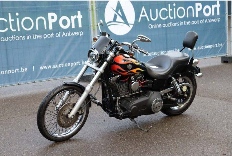 Мотоциклет Harley-Davidson Dyna Wide Glide: снимка 9