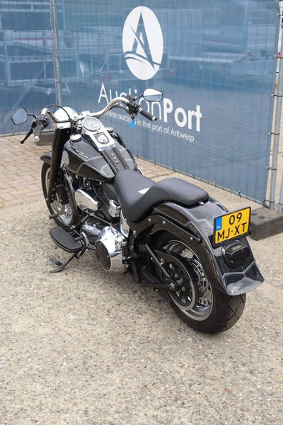 Harley-Davidson Fatboy - Мотоциклет: снимка 4 Harley-Davidson Fatboy - Мотоциклет: снимка 4