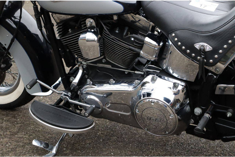 Мотоциклет Harley-Davidson Heritage Softail Classic: снимка 18 Мотоциклет Harley-Davidson Heritage Softail Classic: снимка 18