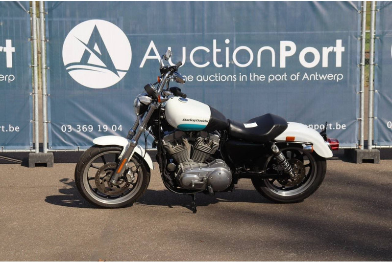 Harley-Davidson SPORTSTER XL883 SUPER LOW - Мотоциклет: снимка 1 Harley-Davidson SPORTSTER XL883 SUPER LOW - Мотоциклет: снимка 1