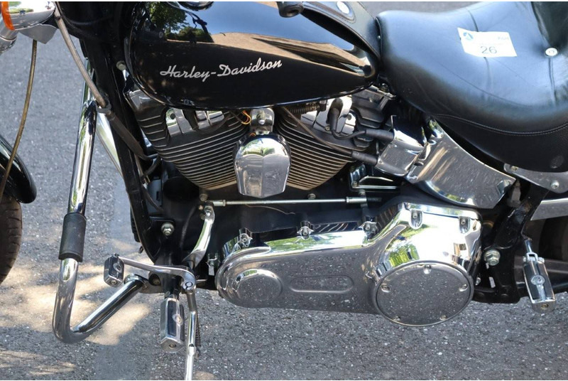 Мотоциклет Harley-Davidson Softail Custom: снимка 13