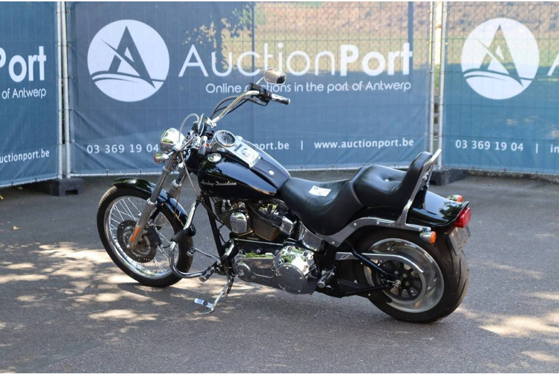 Harley-Davidson Softail Custom - Мотоциклет: снимка 3 Harley-Davidson Softail Custom - Мотоциклет: снимка 3