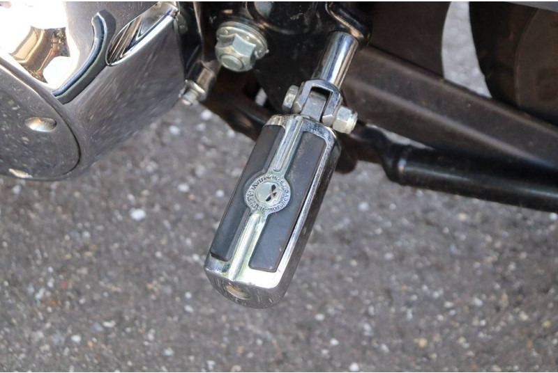 Мотоциклет Harley-Davidson Softail Custom: снимка 18