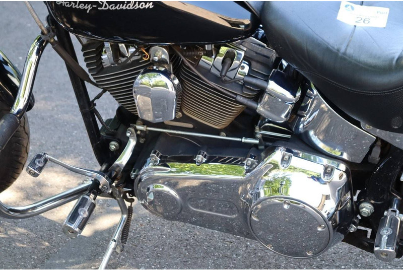 Мотоциклет Harley-Davidson Softail Custom: снимка 15