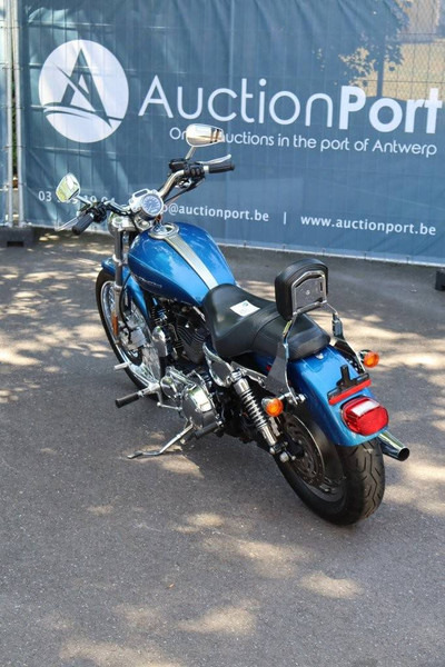 Harley-Davidson Sporster XL1200 Custom - Мотоциклет: снимка 4 Harley-Davidson Sporster XL1200 Custom - Мотоциклет: снимка 4