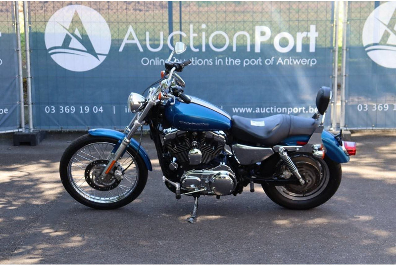 Harley-Davidson Sporster XL1200 Custom - Мотоциклет: снимка 2 Harley-Davidson Sporster XL1200 Custom - Мотоциклет: снимка 2