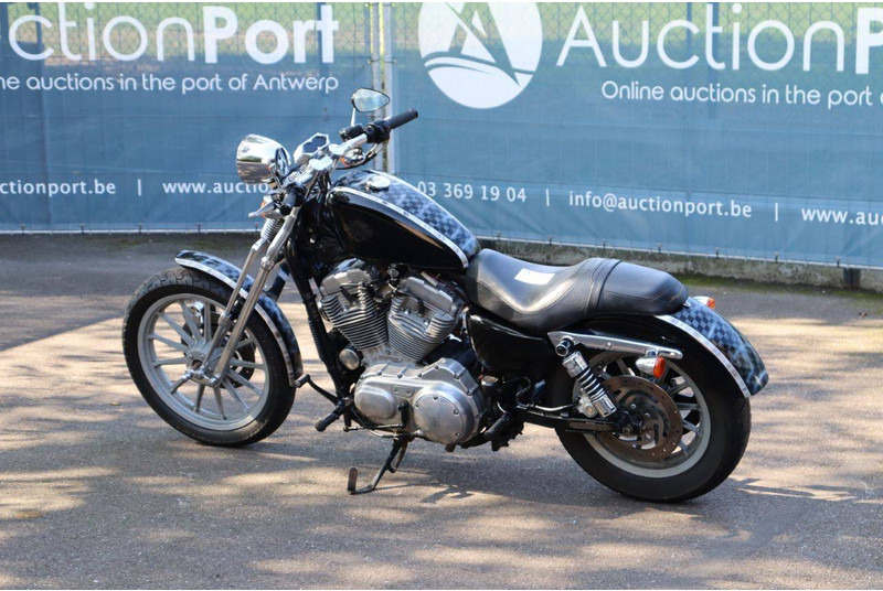 Harley-Davidson Sportster 883 Springer - Мотоциклет: снимка 3 Harley-Davidson Sportster 883 Springer - Мотоциклет: снимка 3