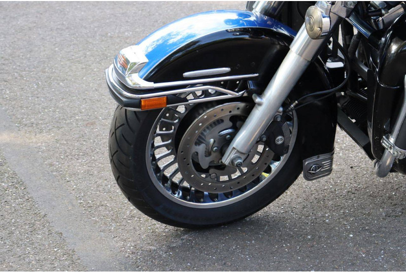 Мотоциклет Harley-Davidson Ultra Classic: снимка 10