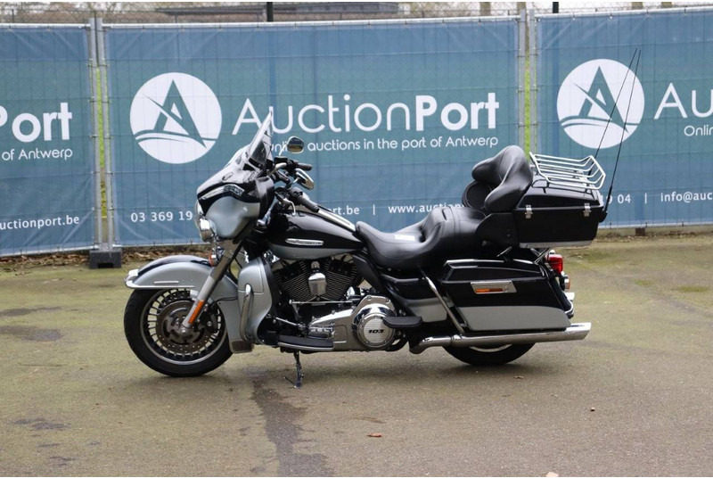 Harley-Davidson Ultra Classic - Мотоциклет: снимка 1 Harley-Davidson Ultra Classic - Мотоциклет: снимка 1