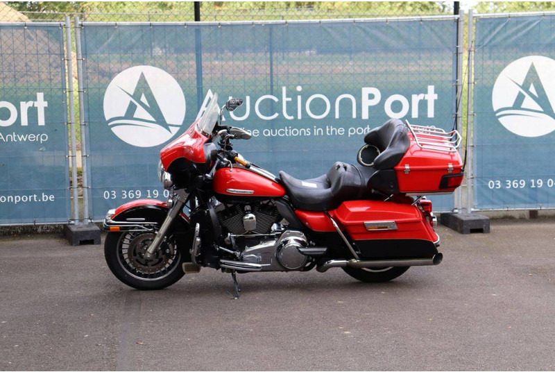 Harley-Davidson Ultra Classic - Мотоциклет: снимка 1 Harley-Davidson Ultra Classic - Мотоциклет: снимка 1