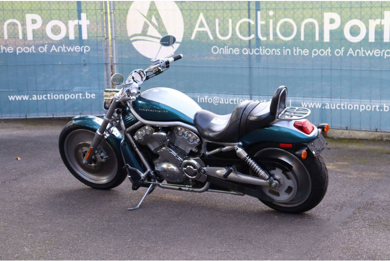 Harley-Davidson V-ROD VRSC - Мотоциклет: снимка 3 Harley-Davidson V-ROD VRSC - Мотоциклет: снимка 3