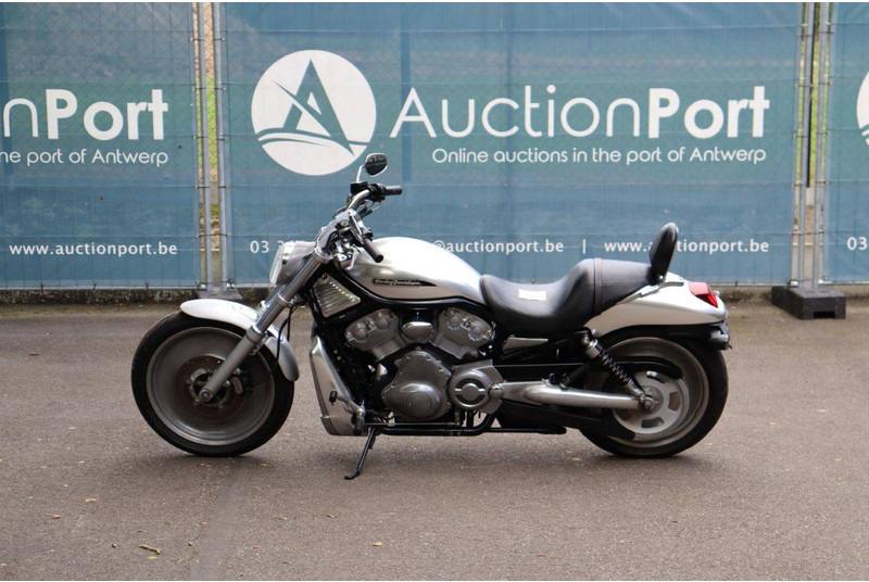 Harley-Davidson V-Rod VRSC - Мотоциклет: снимка 2 Harley-Davidson V-Rod VRSC - Мотоциклет: снимка 2