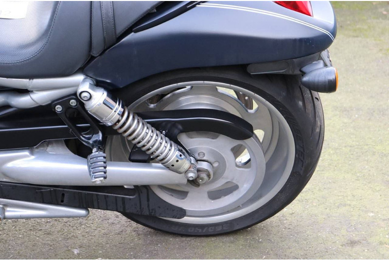 Мотоциклет Harley-Davidson V-Rod VRSC: снимка 17 Мотоциклет Harley-Davidson V-Rod VRSC: снимка 17