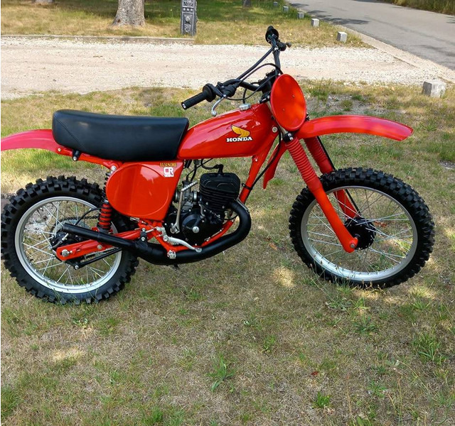 Honda CR 125M - Мотоциклет: снимка 2 Honda CR 125M - Мотоциклет: снимка 2