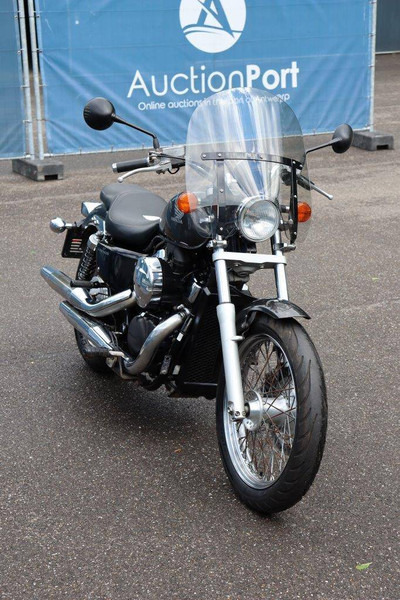 Мотоциклет Honda VT750: снимка 7