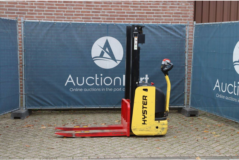 Hyster S1.0 AC - Стакер: снимка 1 Hyster S1.0 AC - Стакер: снимка 1