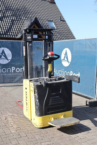 Hyster S1.5S - Стакер: снимка 3 Hyster S1.5S - Стакер: снимка 3