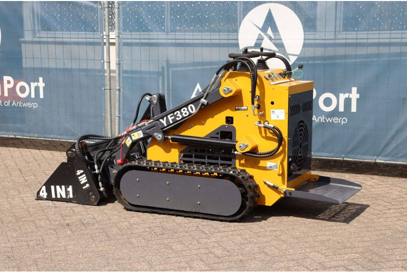Infront YF380 - Верижен товарач: снимка 3 Infront YF380 - Верижен товарач: снимка 3