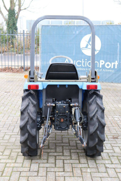 Iseki TF193F - Трактор: снимка 5 Iseki TF193F - Трактор: снимка 5