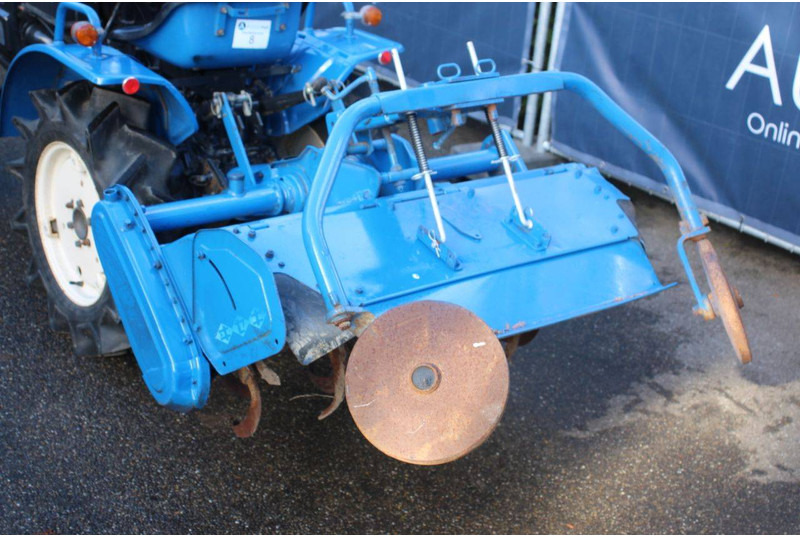 Трактор Iseki TX1210F: снимка 17