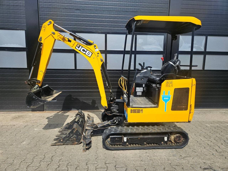 JCB 19C-1 E - Мини багер: снимка 2 JCB 19C-1 E - Мини багер: снимка 2