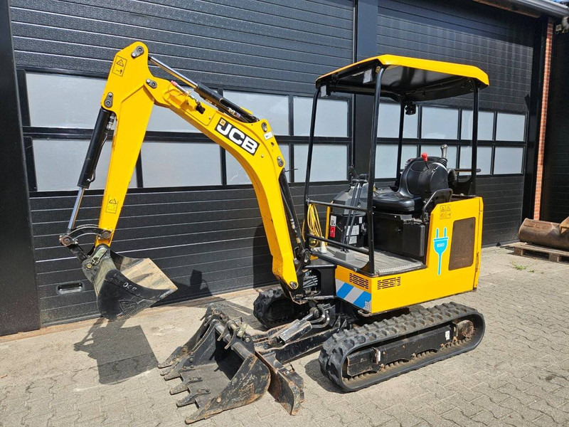 JCB 19C-1 E - Мини багер: снимка 1 JCB 19C-1 E - Мини багер: снимка 1