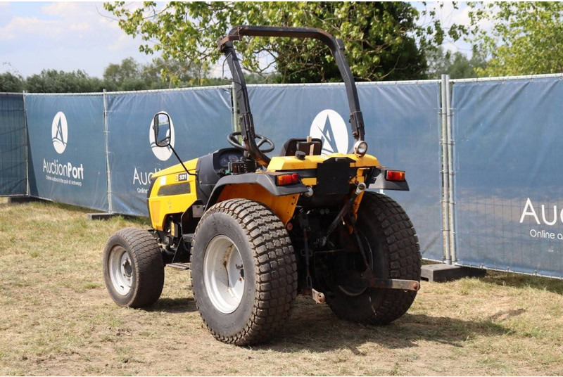 JCB 331 HST - Трактор: снимка 4 JCB 331 HST - Трактор: снимка 4