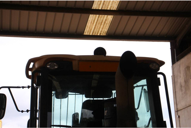 Колесен товарач JCB 436HT: снимка 16 Колесен товарач JCB 436HT: снимка 16