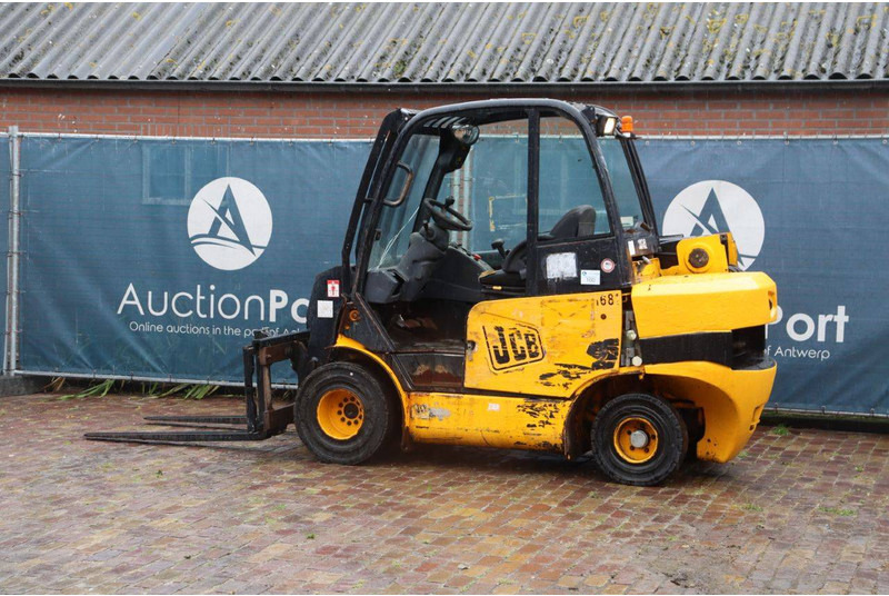 JCB 608 - Телескопичен товарач: снимка 3 JCB 608 - Телескопичен товарач: снимка 3