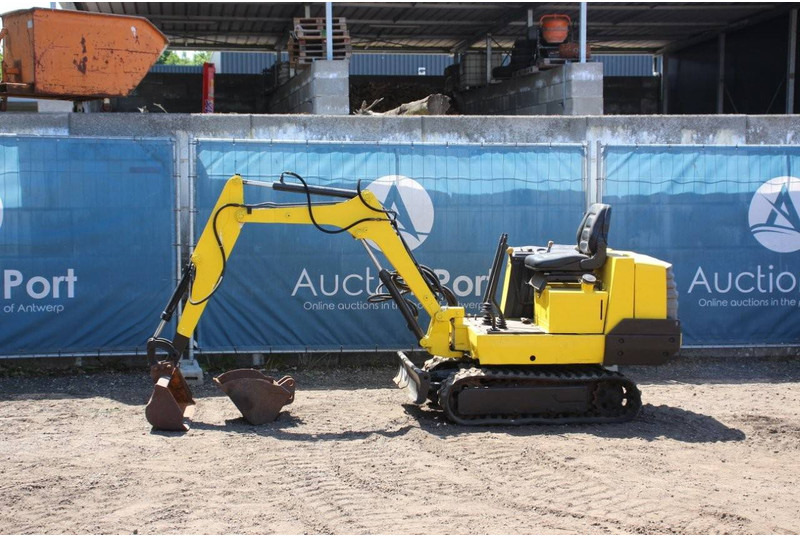 JCB - Мини багер: снимка 1 JCB - Мини багер: снимка 1