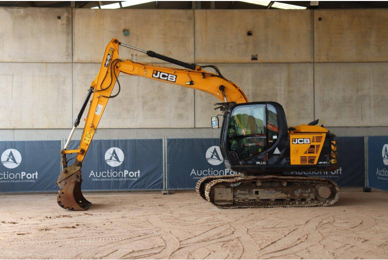 JCB JS131LC - Верижен багер: снимка 1 JCB JS131LC - Верижен багер: снимка 1