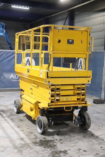 JLG 2646ES - Ножична работна платформа: снимка 4 JLG 2646ES - Ножична работна платформа: снимка 4