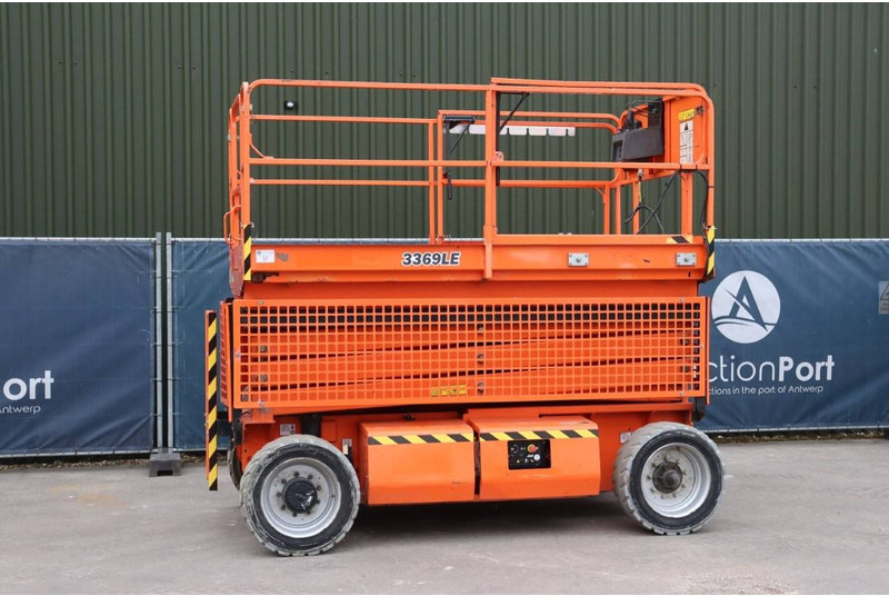 JLG 3369LE - Ножична работна платформа: снимка 1 JLG 3369LE - Ножична работна платформа: снимка 1