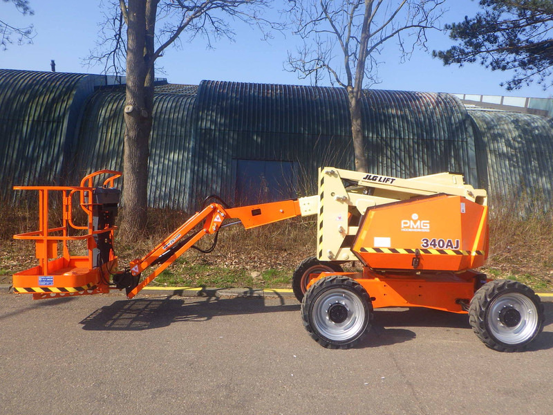 JLG 340AJ - Артикулираща платформа: снимка 1 JLG 340AJ - Артикулираща платформа: снимка 1