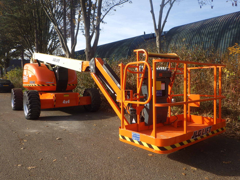 JLG 600AJ - Артикулираща платформа: снимка 3 JLG 600AJ - Артикулираща платформа: снимка 3
