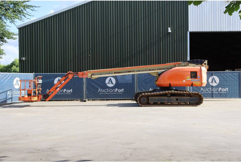 JLG 660 SJC - Телескопична платформа: снимка 2 JLG 660 SJC - Телескопична платформа: снимка 2