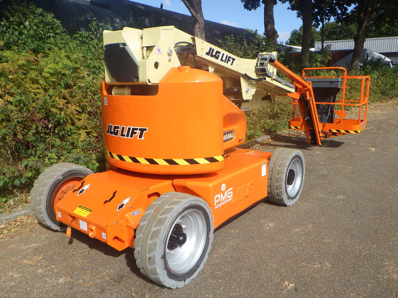 JLG E450AJ - Артикулираща платформа: снимка 2 JLG E450AJ - Артикулираща платформа: снимка 2