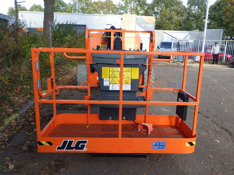 JLG EC450AJ - Артикулираща платформа: снимка 4 JLG EC450AJ - Артикулираща платформа: снимка 4