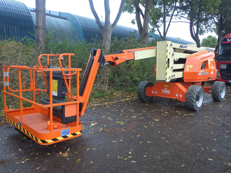 JLG EC520AJ - Артикулираща платформа: снимка 3 JLG EC520AJ - Артикулираща платформа: снимка 3