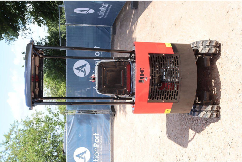 JPC HT12 - Мини багер: снимка 5 JPC HT12 - Мини багер: снимка 5