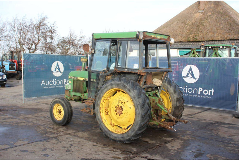 John Deere 1140 - Трактор: снимка 3 John Deere 1140 - Трактор: снимка 3