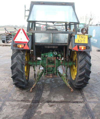 John Deere 2030 - Трактор: снимка 4 John Deere 2030 - Трактор: снимка 4