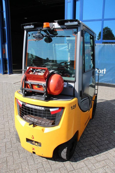Jungheinrich TFG 320 - Газокар: снимка 5 Jungheinrich TFG 320 - Газокар: снимка 5