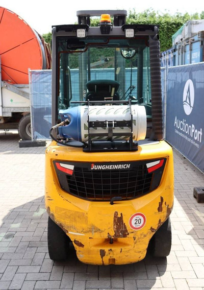 Jungheinrich TFG 435s - Газокар: снимка 5 Jungheinrich TFG 435s - Газокар: снимка 5