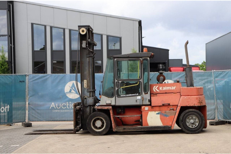Kalmar DCD 80-9H - Газокар: снимка 2 Kalmar DCD 80-9H - Газокар: снимка 2