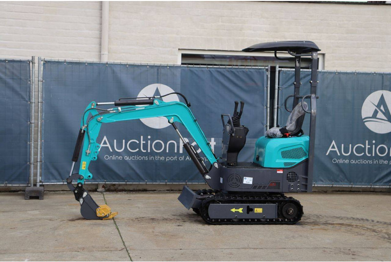 Kato - Мини багер: снимка 1 Kato - Мини багер: снимка 1