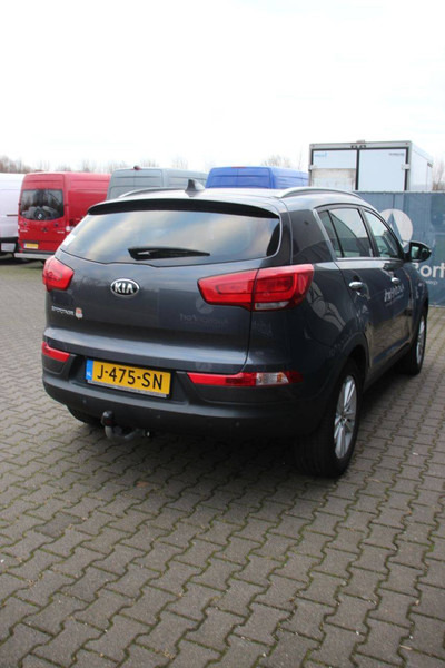 Kia Sportage - Джип: снимка 5 Kia Sportage - Джип: снимка 5