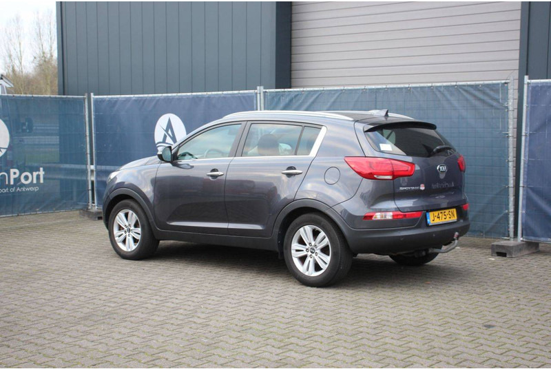 Kia Sportage - Джип: снимка 3 Kia Sportage - Джип: снимка 3